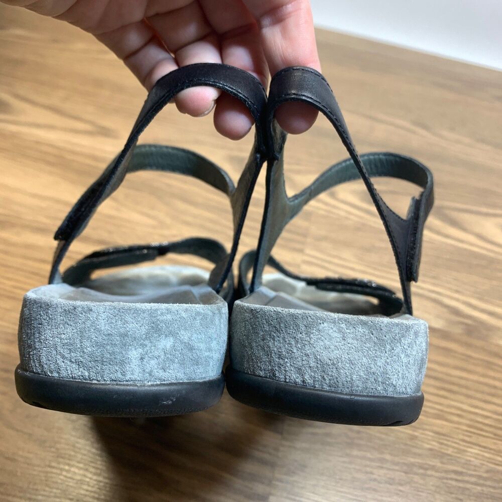 Dansko Blythe Sandals 10.5 - 11 EU 41‎ Black Leather Comfort Beaded Flats - Picture 4 of 10